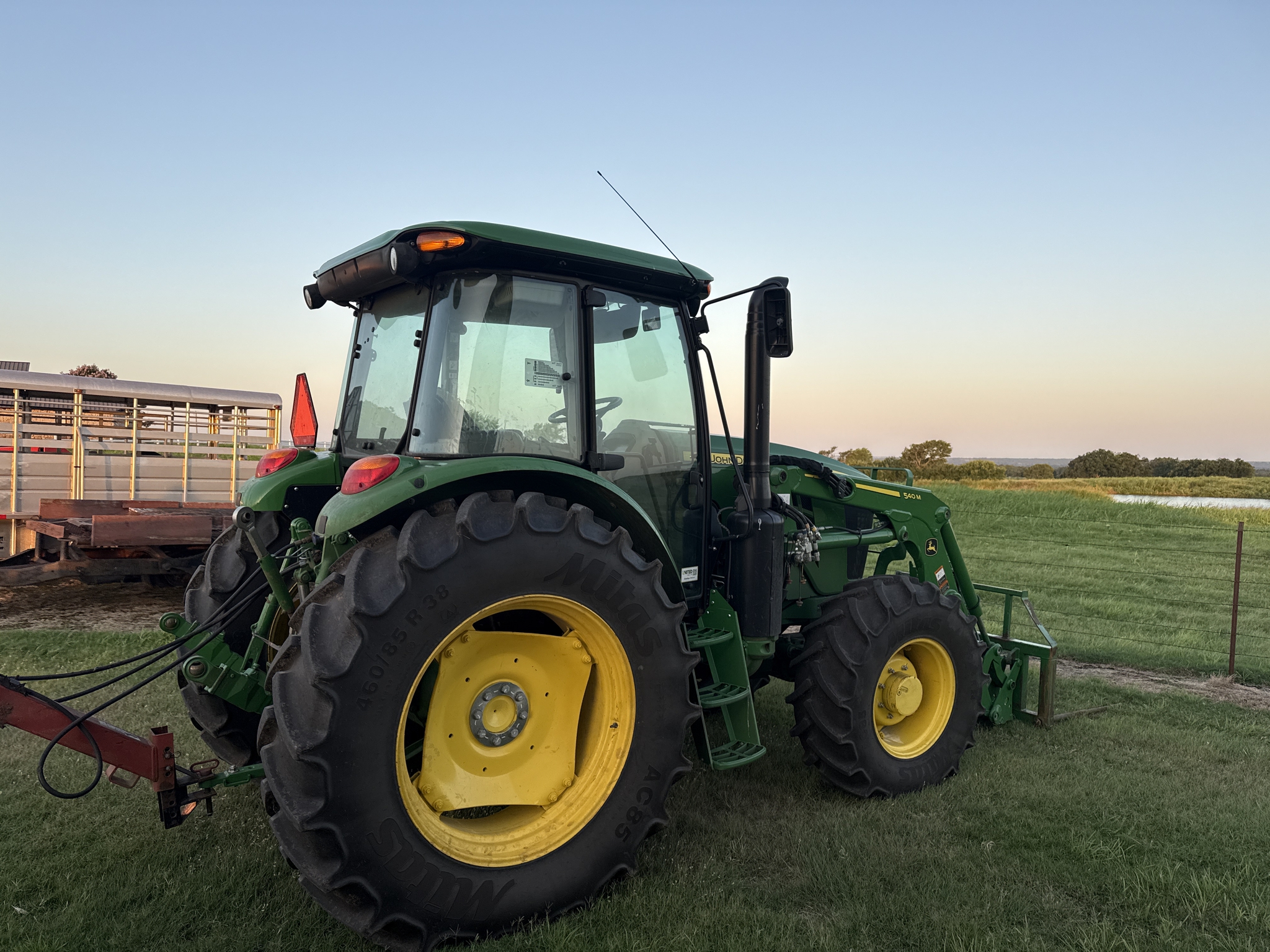 2024 John Deere 6105E Cab Image 9