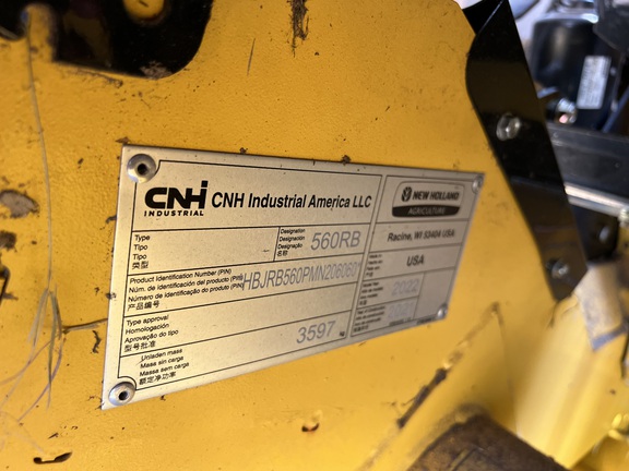 Photo of 2022 New Holland Rollbelt 560