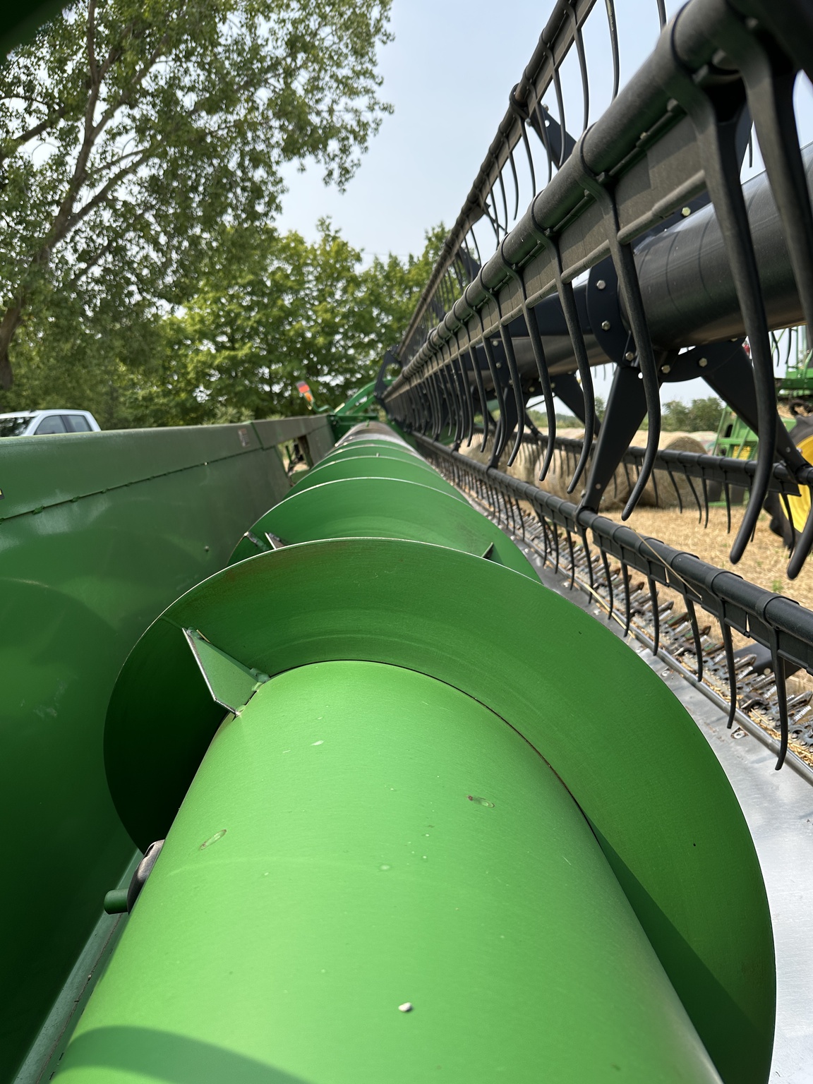 2012 John Deere 630F Image 6