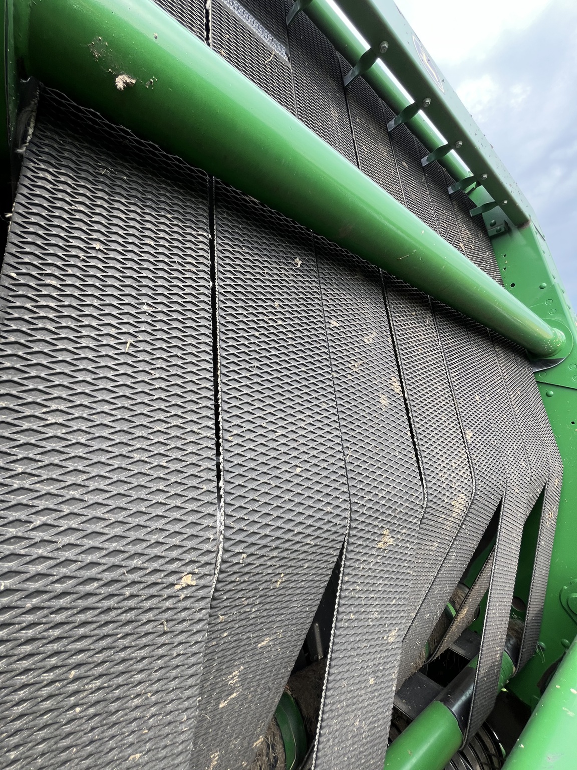 2015 John Deere 569 Image 9