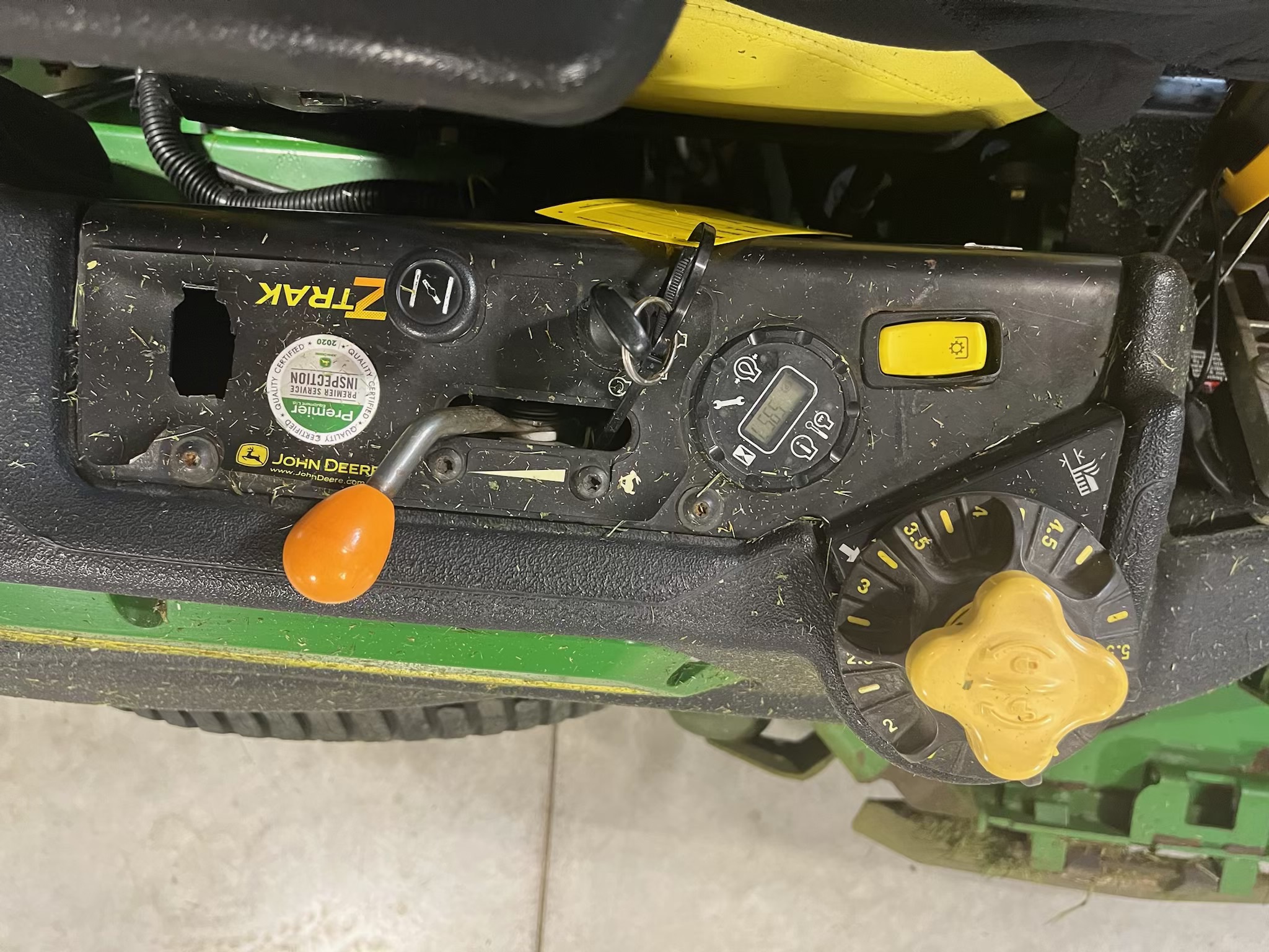 2013 John Deere Z950R Image 5