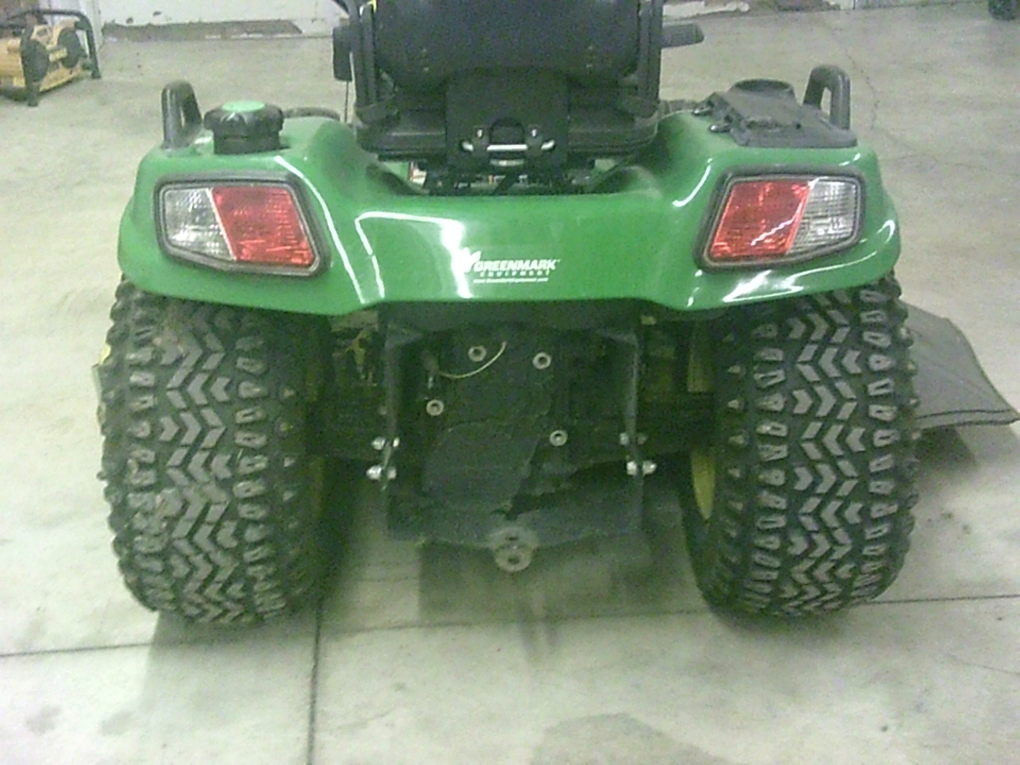 2017 John Deere X758 Image 4