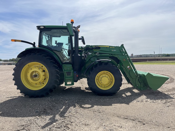 2025 John Deere 6R 165 - Photo4