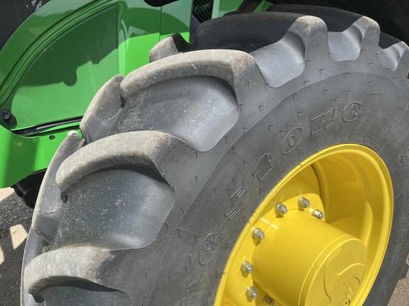 2025 John Deere 6R 165 - Photo11