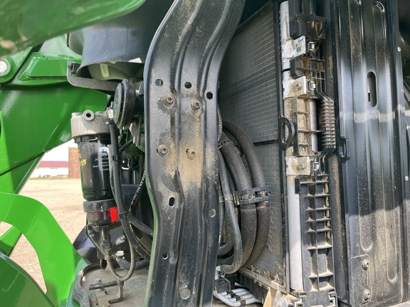 2025 John Deere 6R 165 - Photo23
