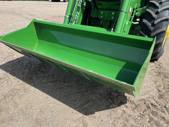 2025 John Deere 6R 165 - Photo44