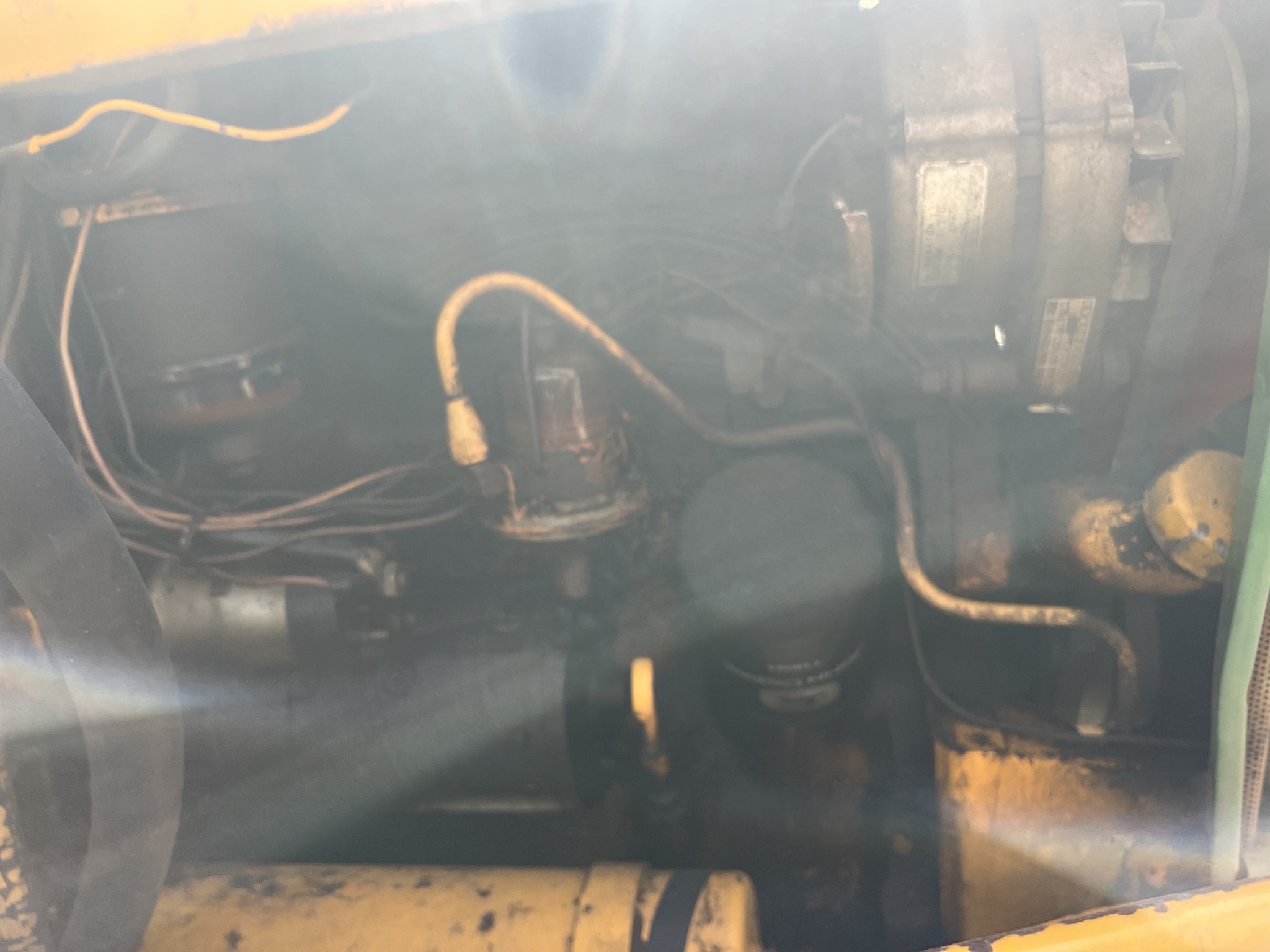 John Deere 300 Image 9