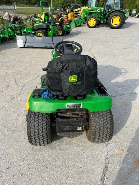 2017 John Deere X380 Image 7