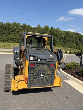 2023 John Deere 325G