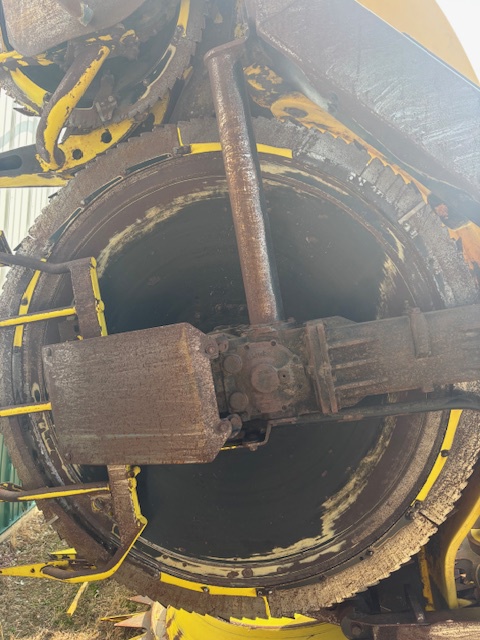 2013 John Deere 770 Image 8