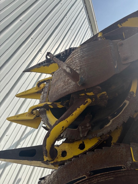 2013 John Deere 770 Image 6