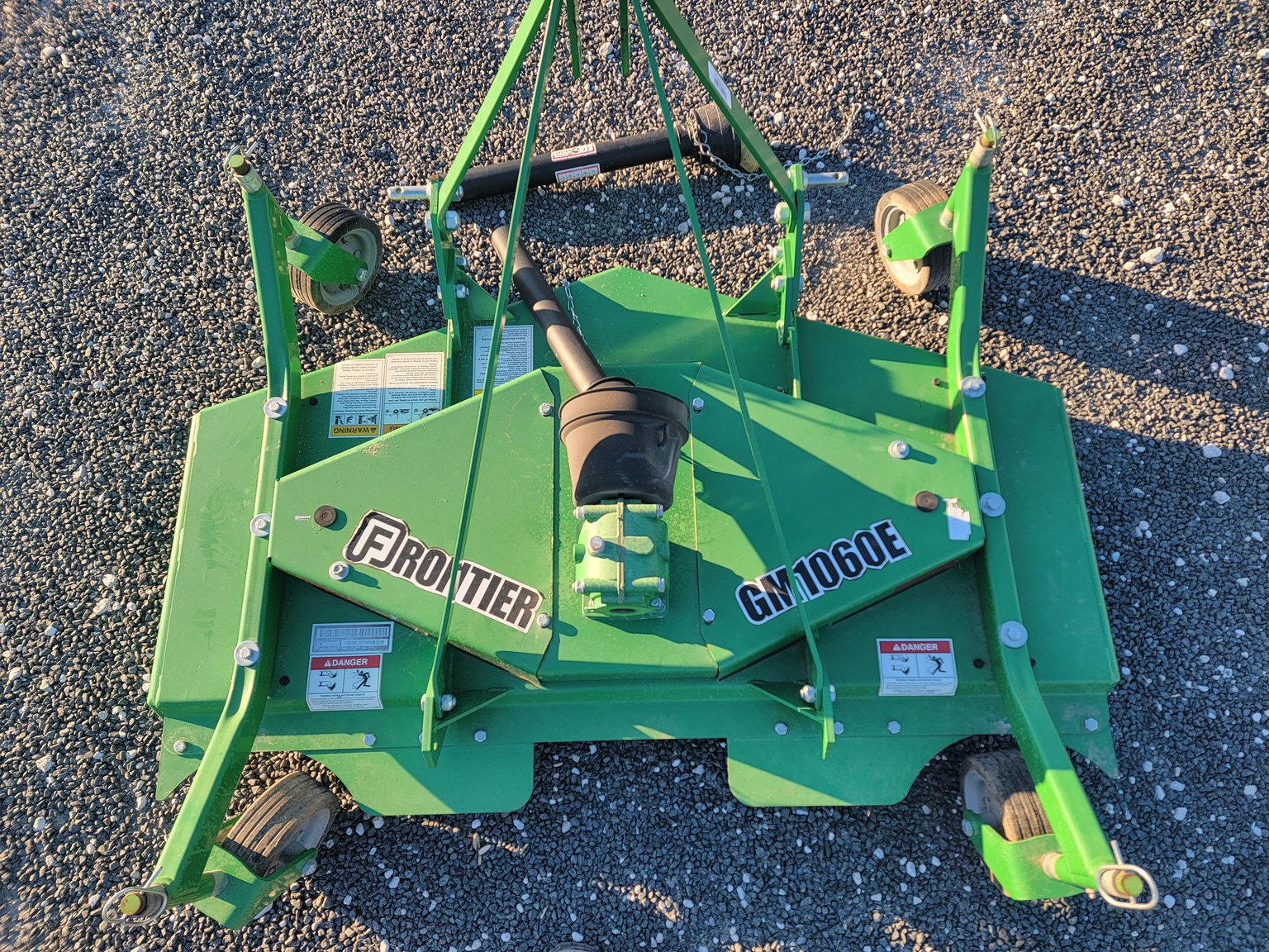 2022 Frontier GM1060E Image 1