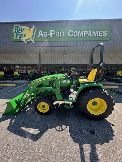 2025 John Deere 3033R W/320R LOADER, 12F/12R POWERREVERSER Image 1