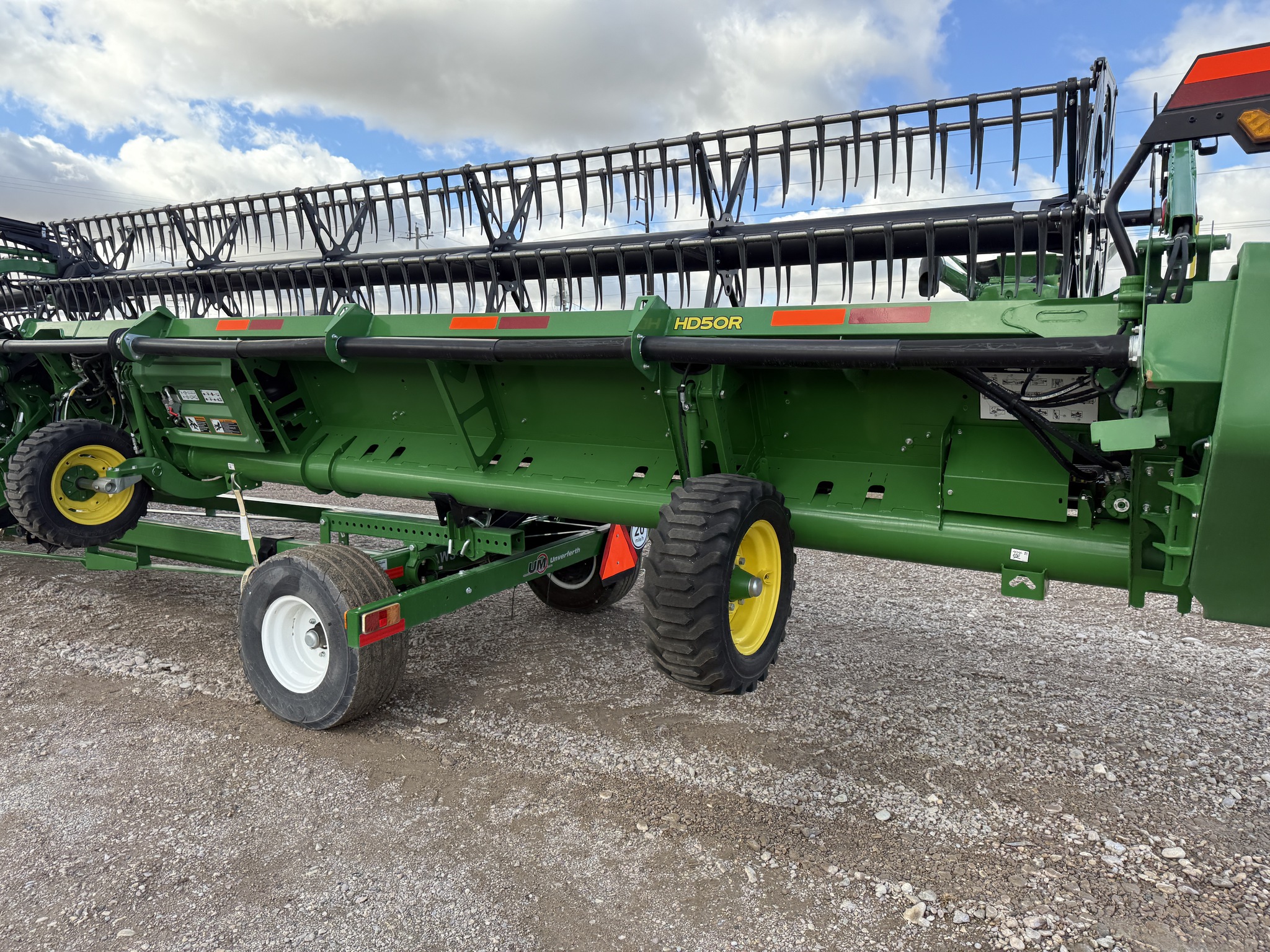 2023 John Deere HD50R Image 13