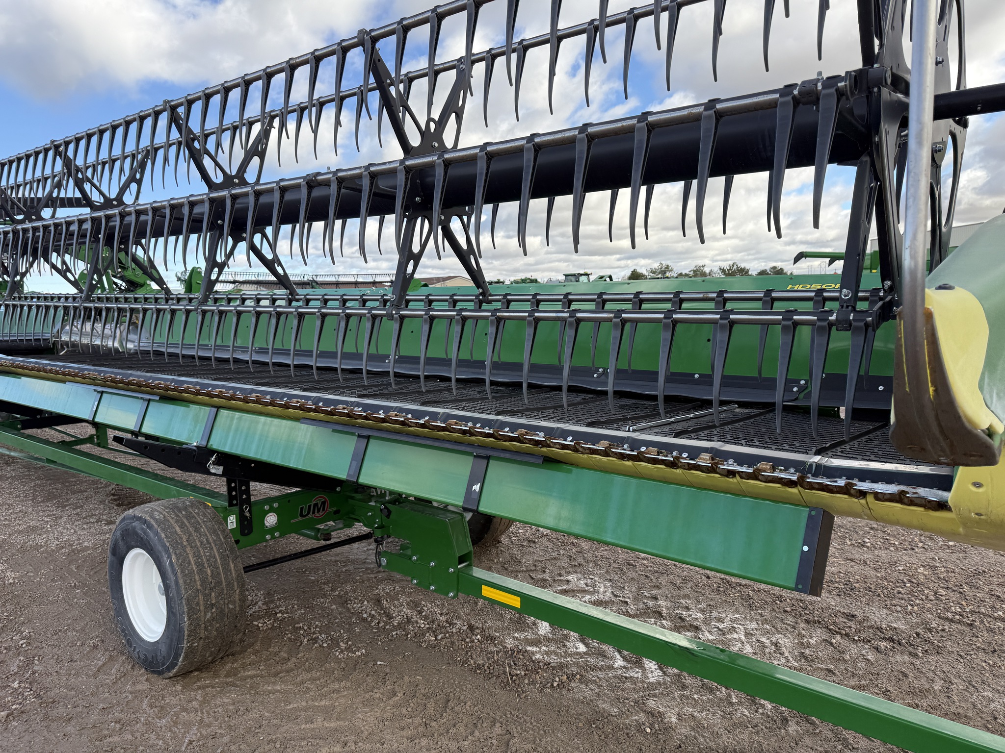 2023 John Deere HD50R Image 18