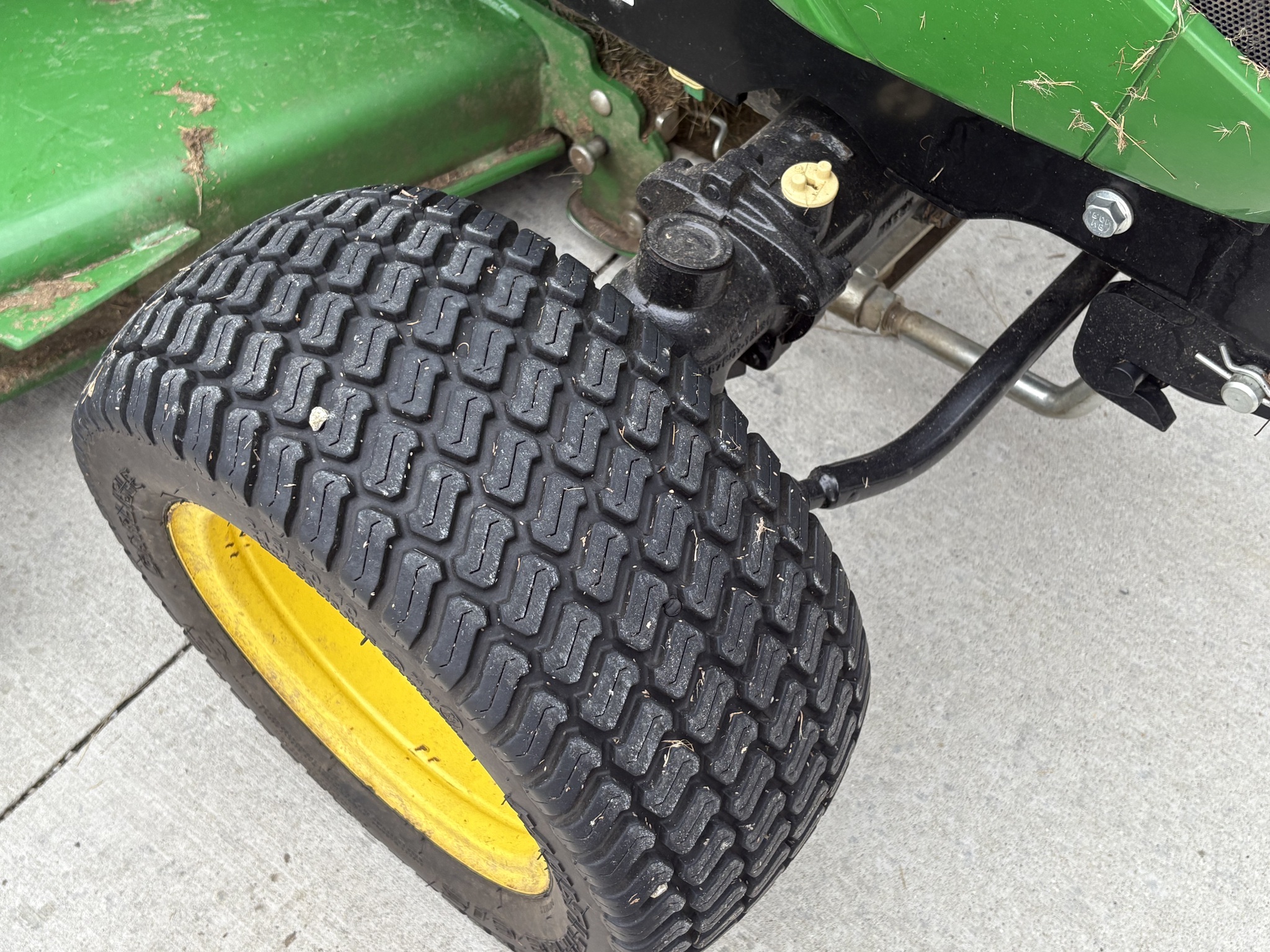 2020 John Deere 1023E Image 19
