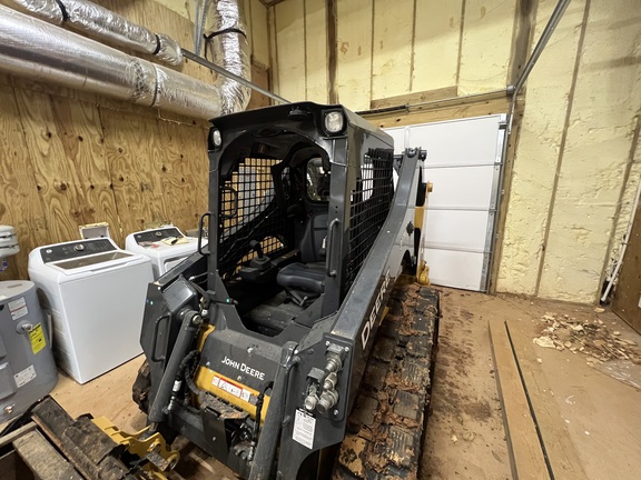 2023 John Deere 317G