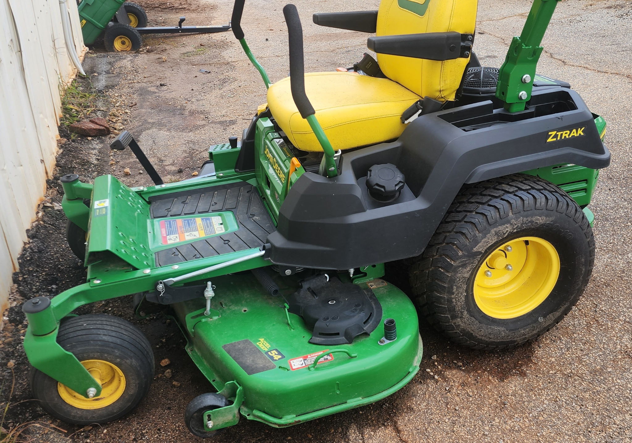2024 John Deere Z530M Image 1
