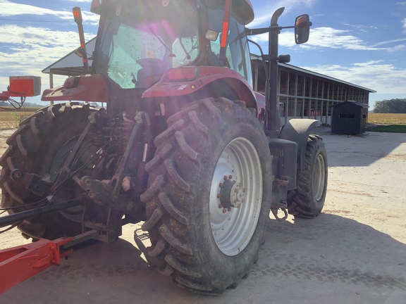 Photo of 2011 Case IH Puma 200