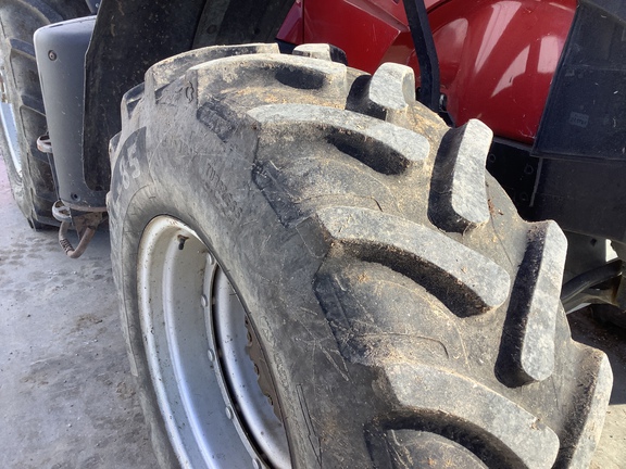 Photo of 2011 Case IH Puma 200