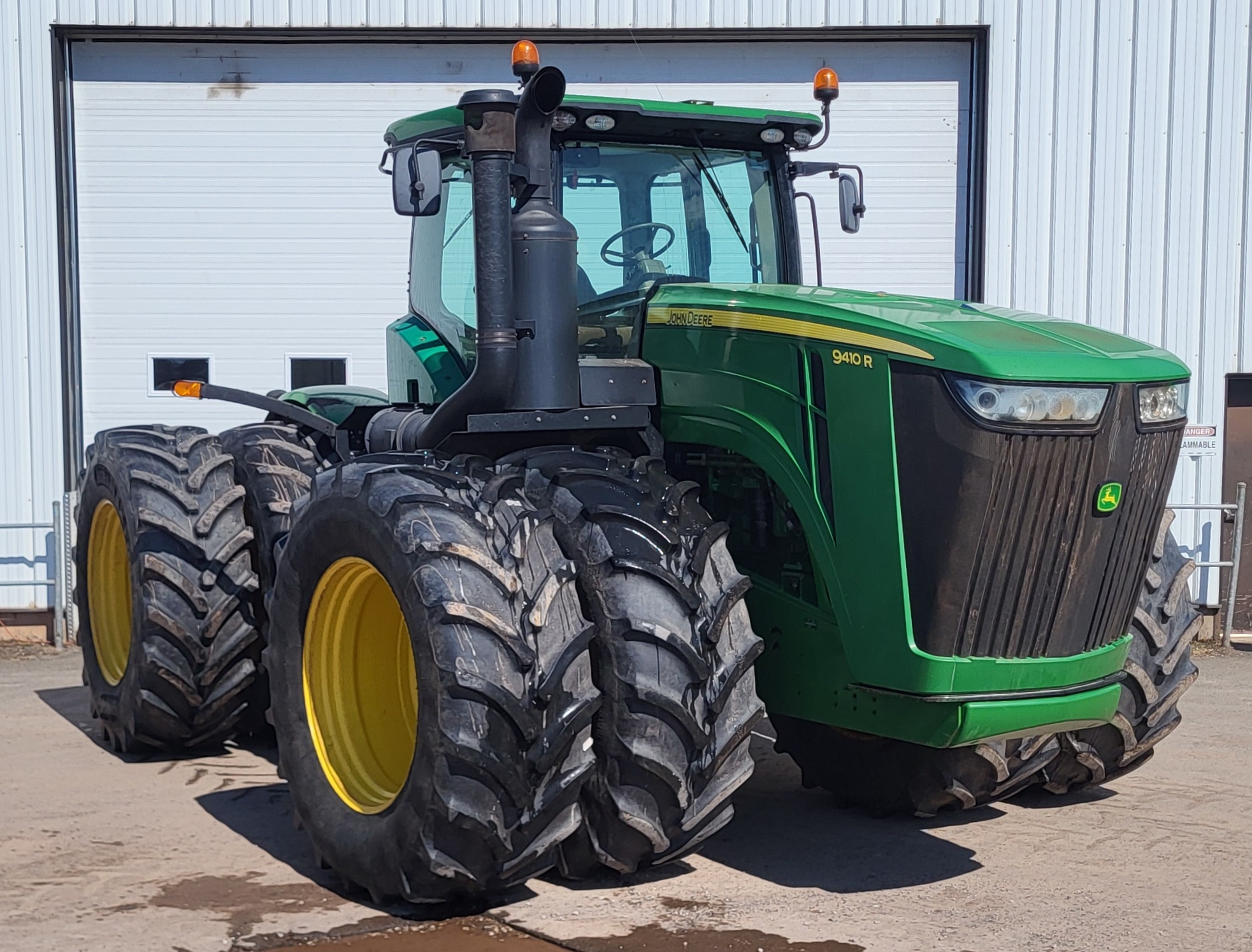 2012 John Deere 9410R Image 2