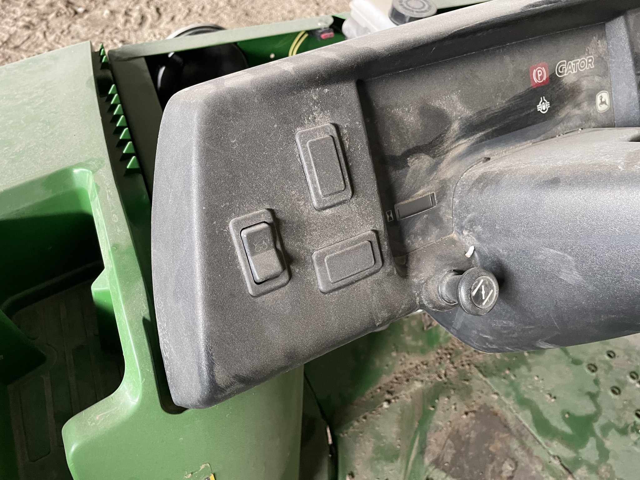  2022 John Deere TX at Heritage Tractor in Geneseo, IL