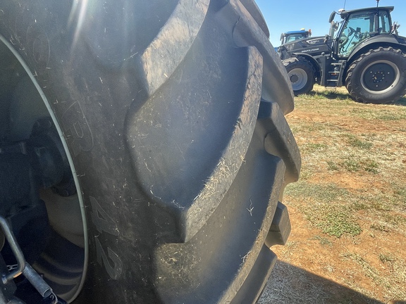 Deutz-Fahr 8280 image 12