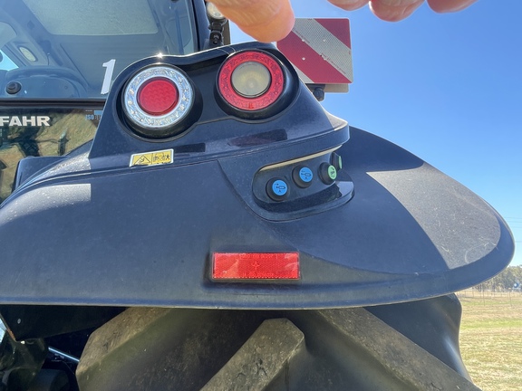 Deutz-Fahr 8280 image 20