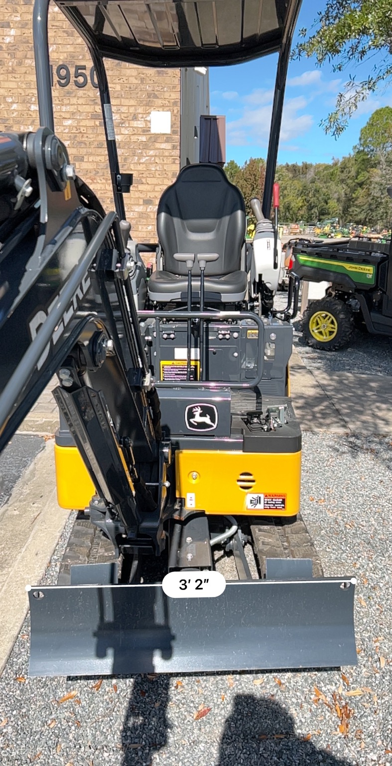 2025 John Deere 17 P Image 4