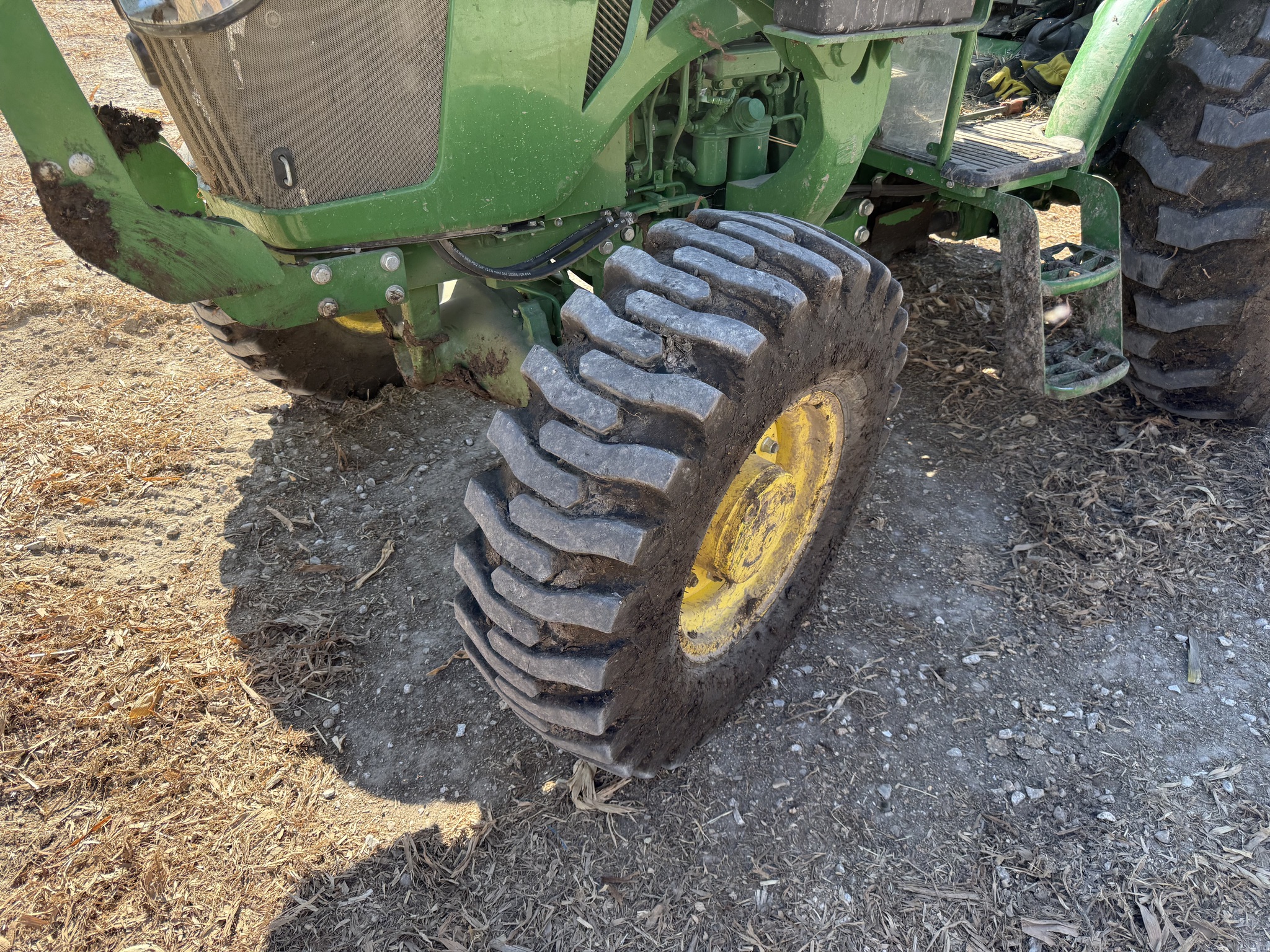  2024 John Deere 5075E at Heritage Tractor in Brimfield, IL