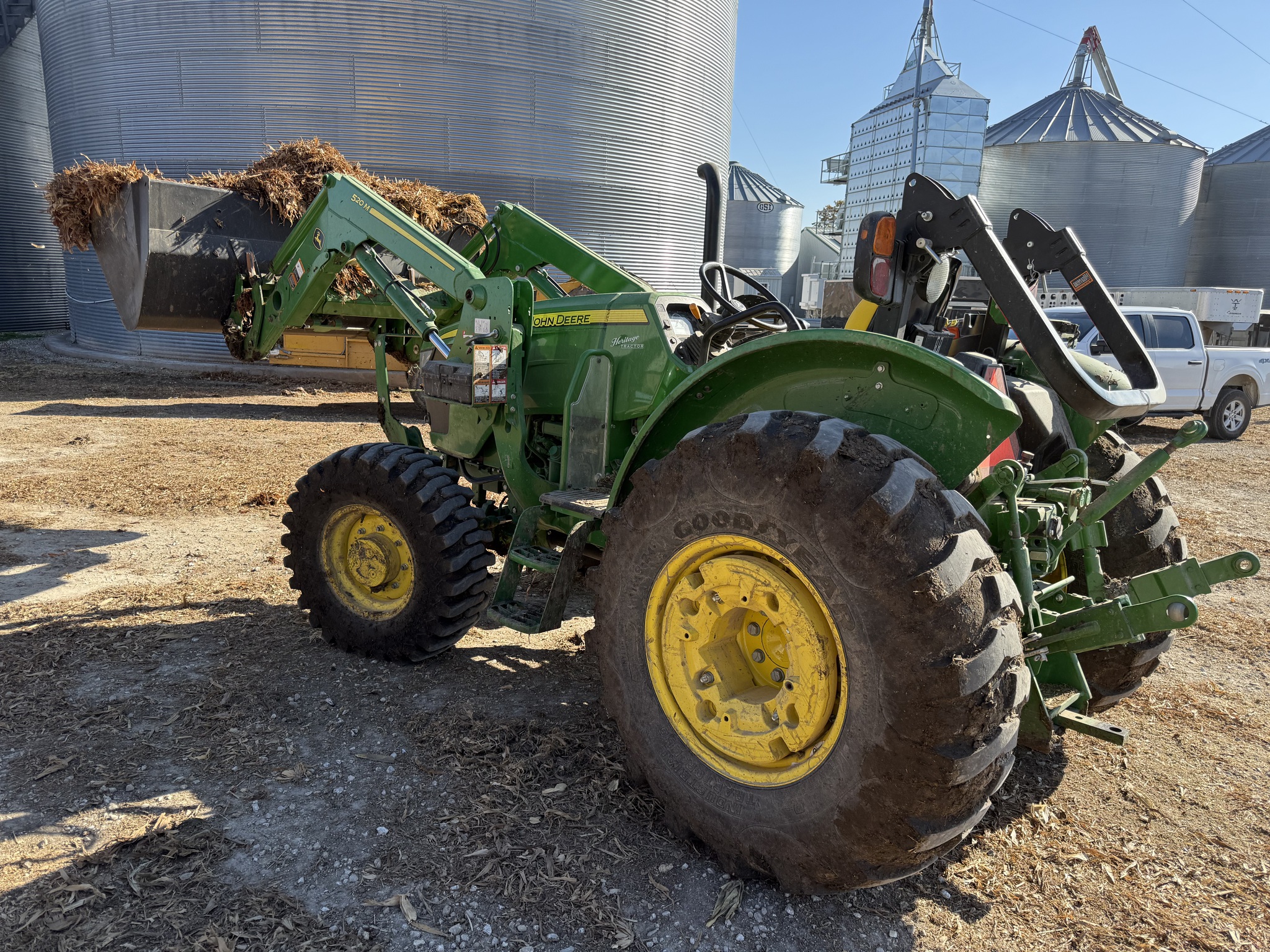  2024 John Deere 5075E at Heritage Tractor in Brimfield, IL