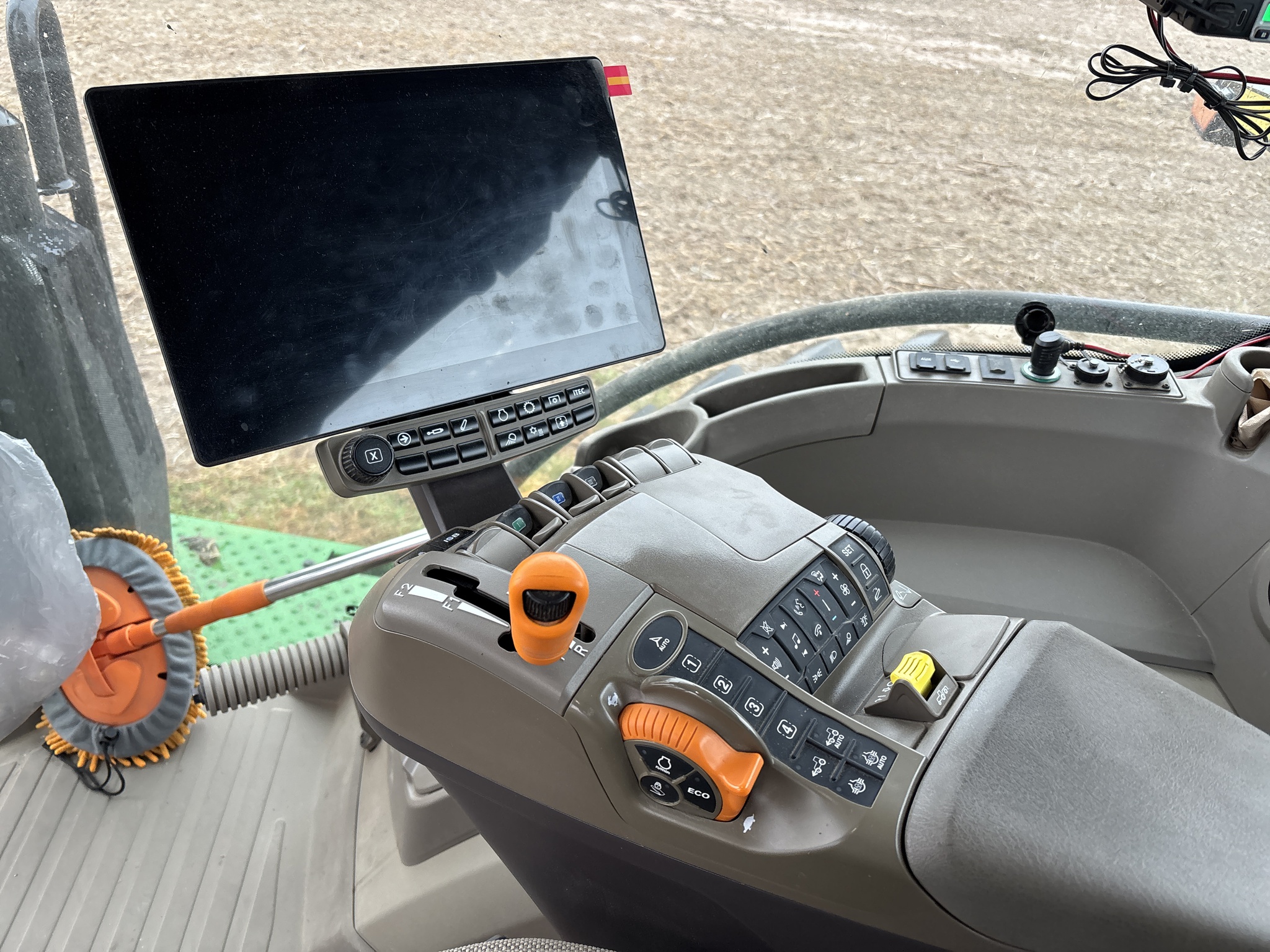 Used 2024 John Deere 8R 310 Row Crop Tractors at Koenig Equipment in Urbana, OH - PhotoXL7