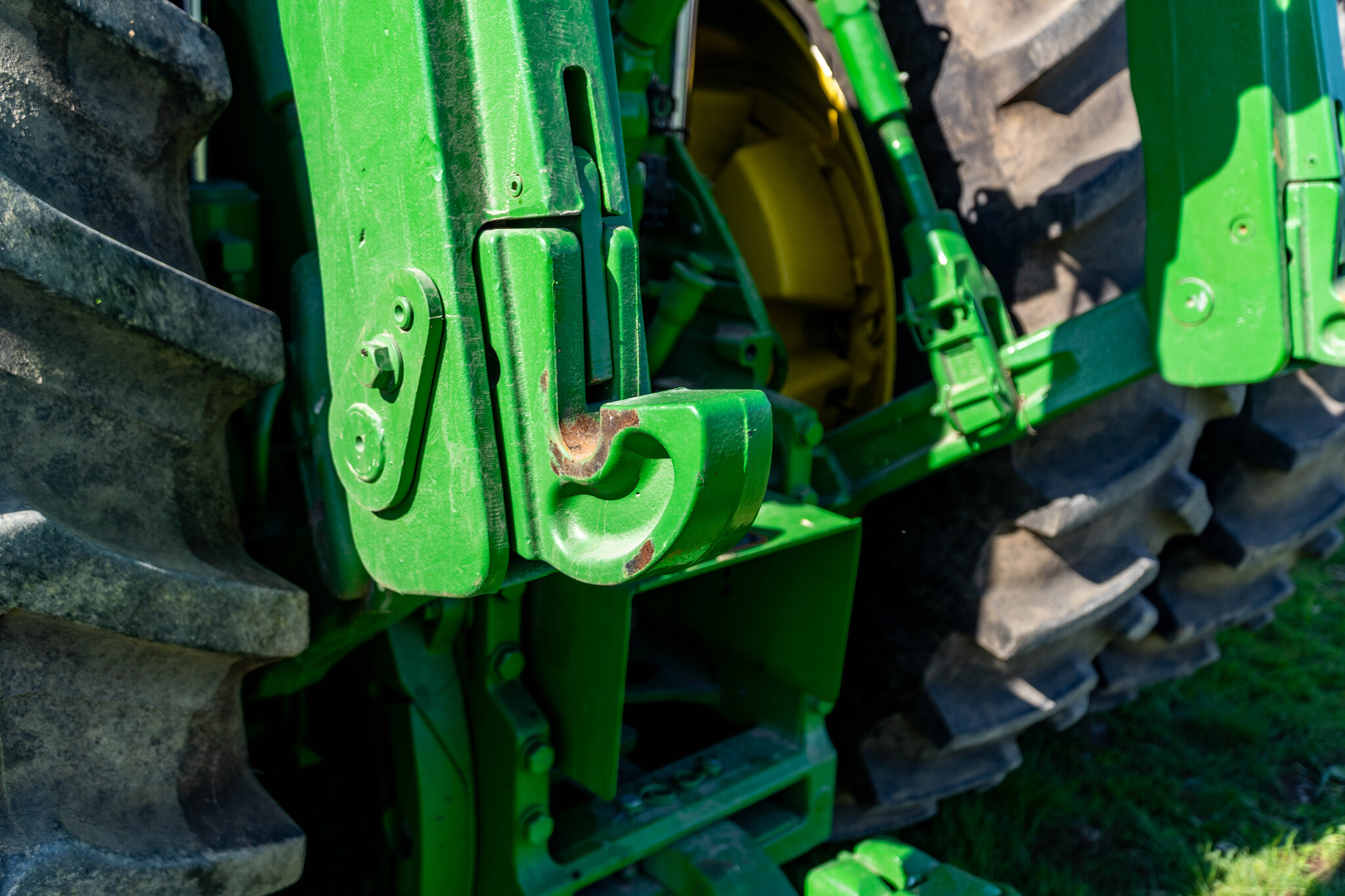 Used 2024 John Deere 8R 310 Row Crop Tractors at Koenig Equipment in Urbana, OH - PhotoXL20