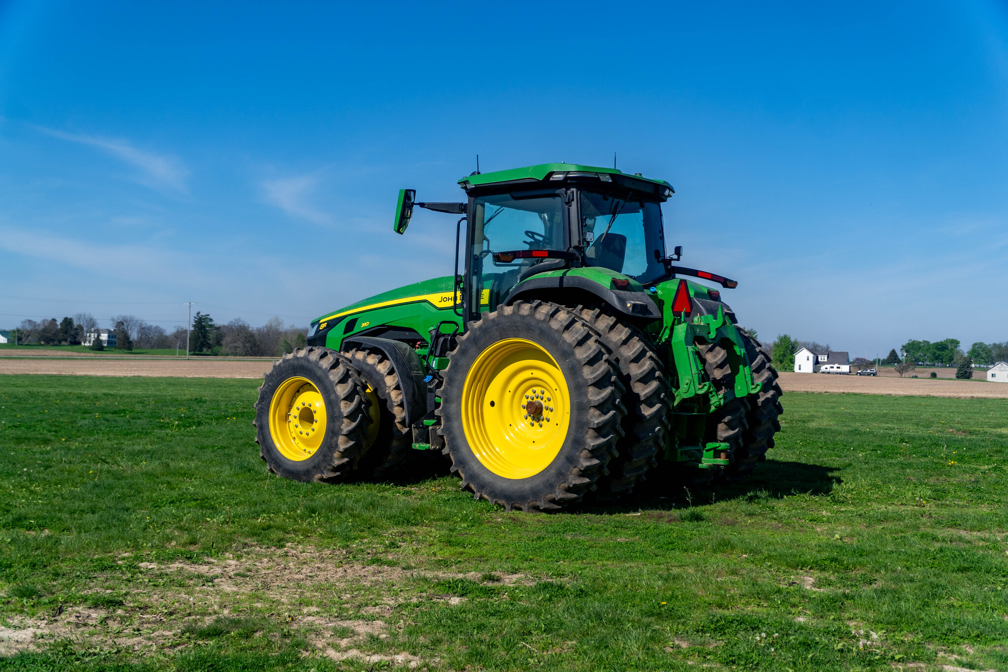 Used 2024 John Deere 8R 310 Row Crop Tractors at Koenig Equipment in Urbana, OH - PhotoXL2