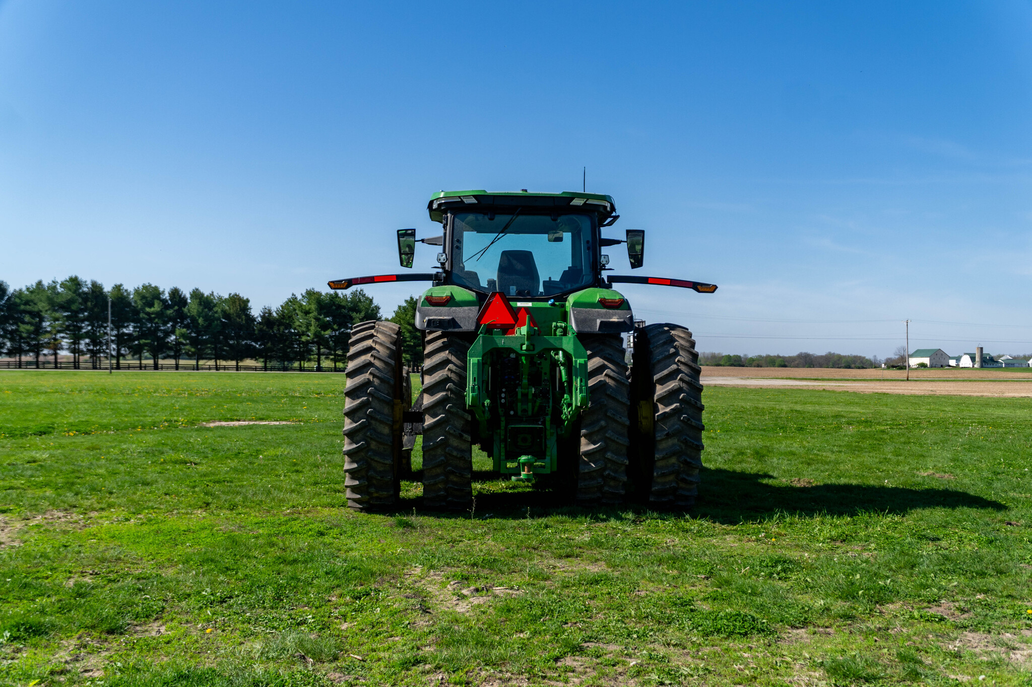 Used 2024 John Deere 8R 310 Row Crop Tractors at Koenig Equipment in Urbana, OH - PhotoXL3