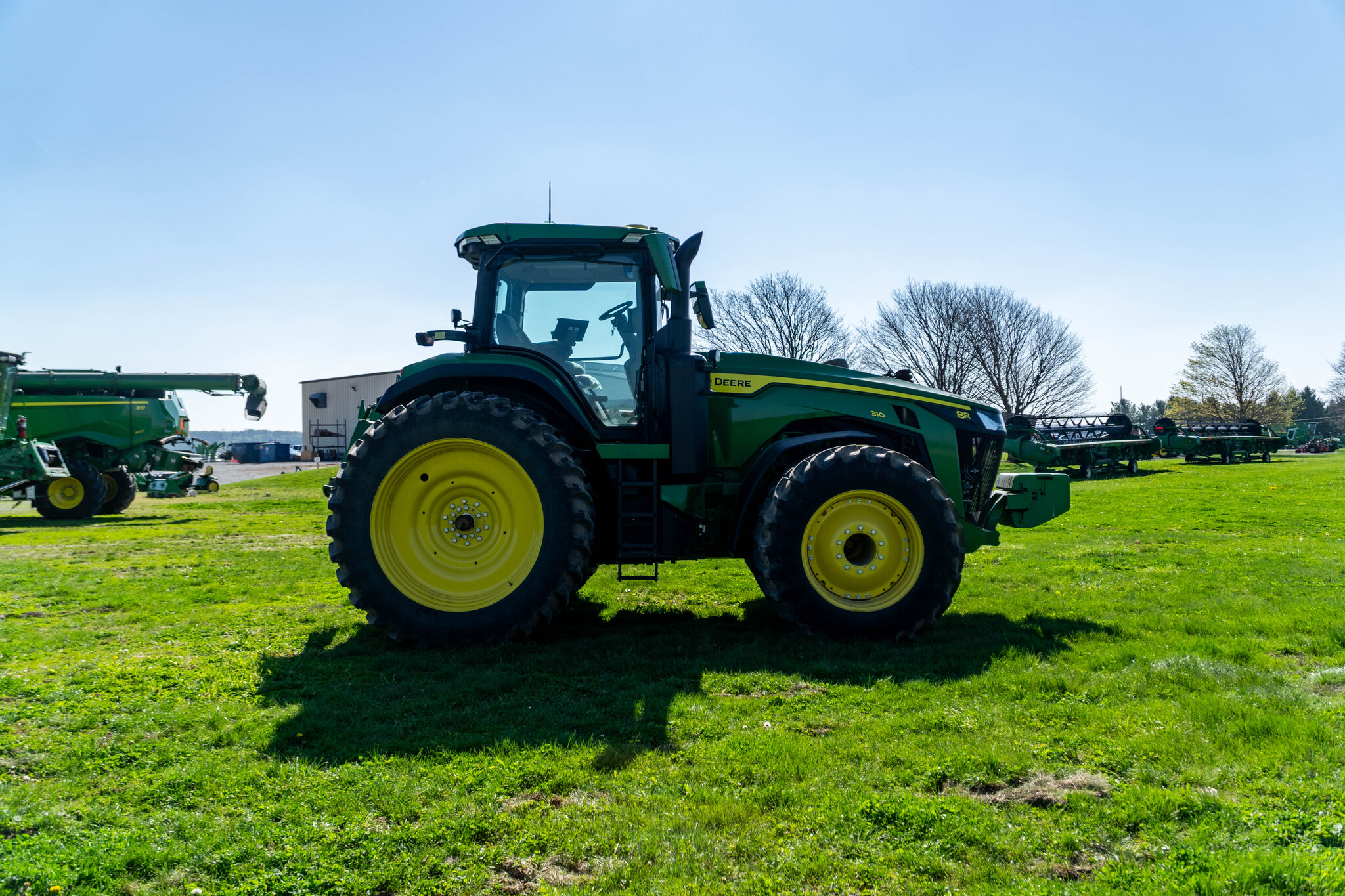 Used 2024 John Deere 8R 310 Row Crop Tractors at Koenig Equipment in Urbana, OH - PhotoXL5