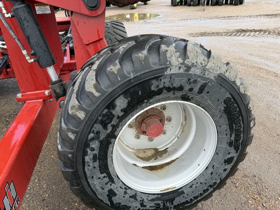 2022 Case IH 475 - Photo10
