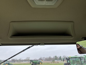  2025 John Deere 8R 250 at Heritage Tractor in Lacon, IL