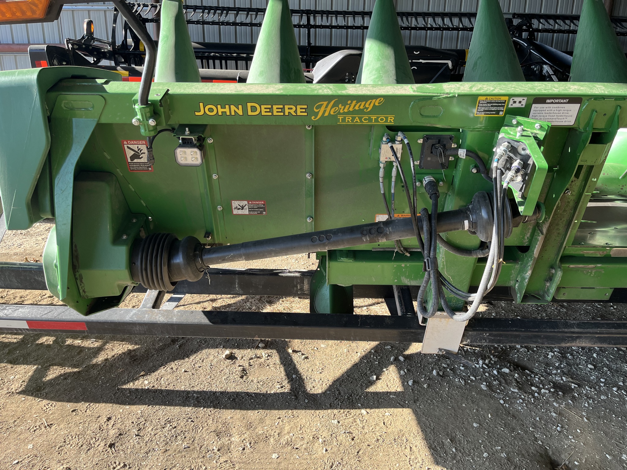  2022 John Deere C8R at Heritage Tractor in Seneca, KS