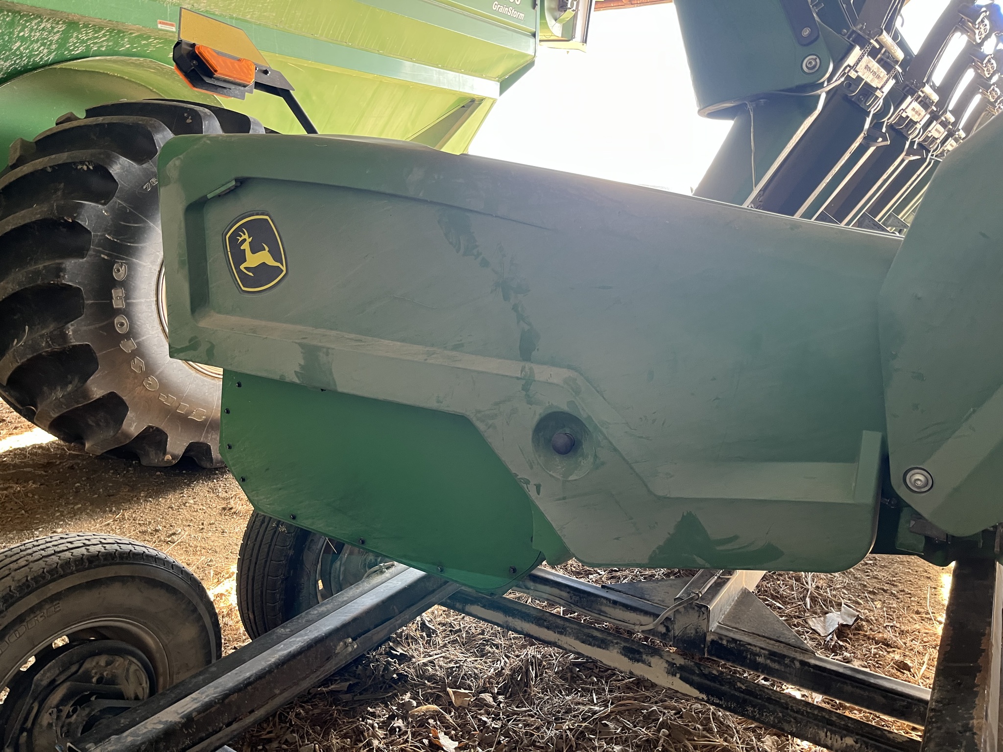  2022 John Deere C8R at Heritage Tractor in Seneca, KS