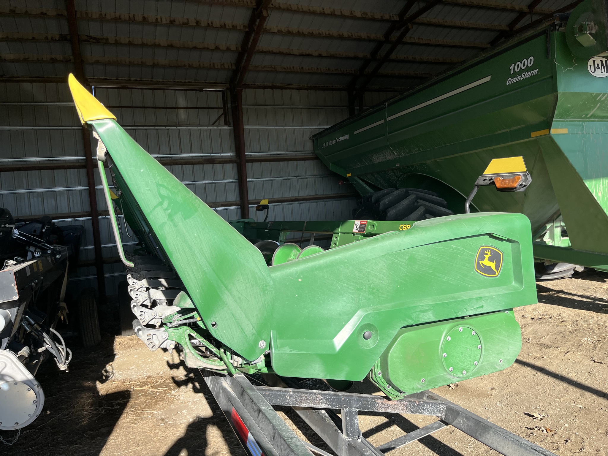  2022 John Deere C8R at Heritage Tractor in Seneca, KS
