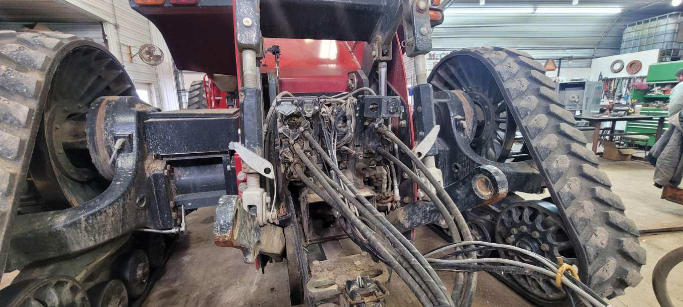 2014 Case IH Steiger 470 Rowtrac Image 12