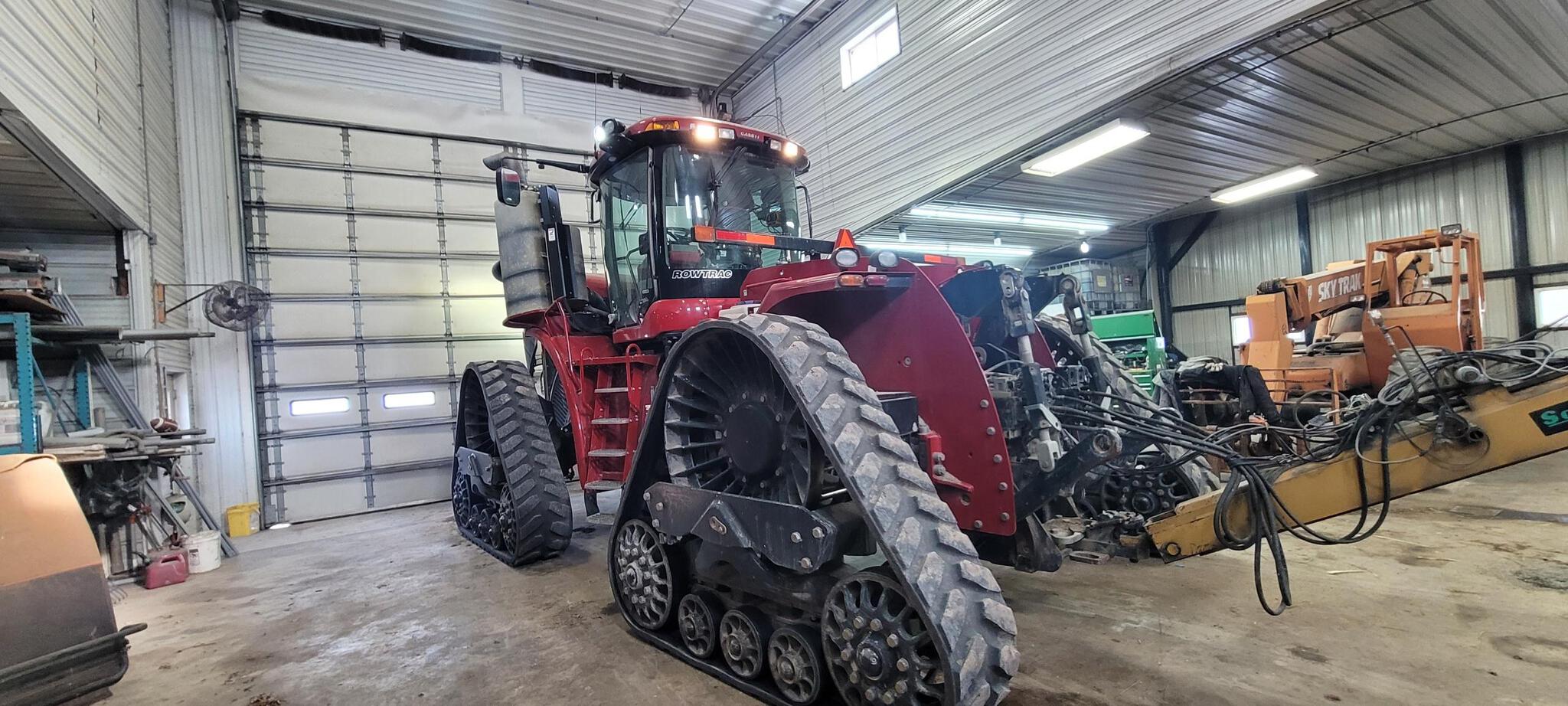 2014 Case IH Steiger 470 Rowtrac Image 2