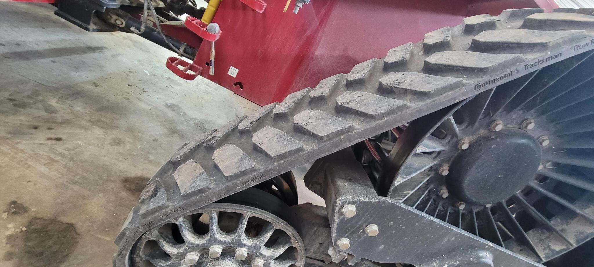 2014 Case IH Steiger 470 Rowtrac Image 9