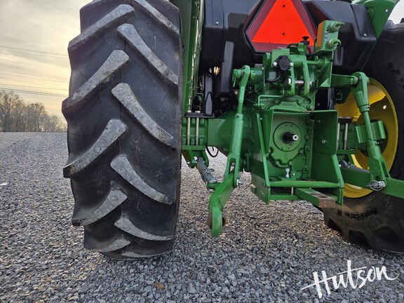 Photo of 2022 John Deere 5055E