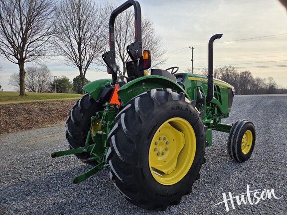 Photo of 2022 John Deere 5055E