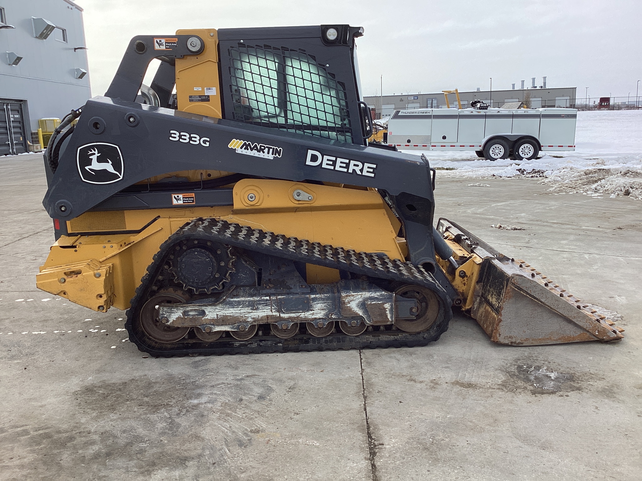 2023 John Deere 333G Image 2