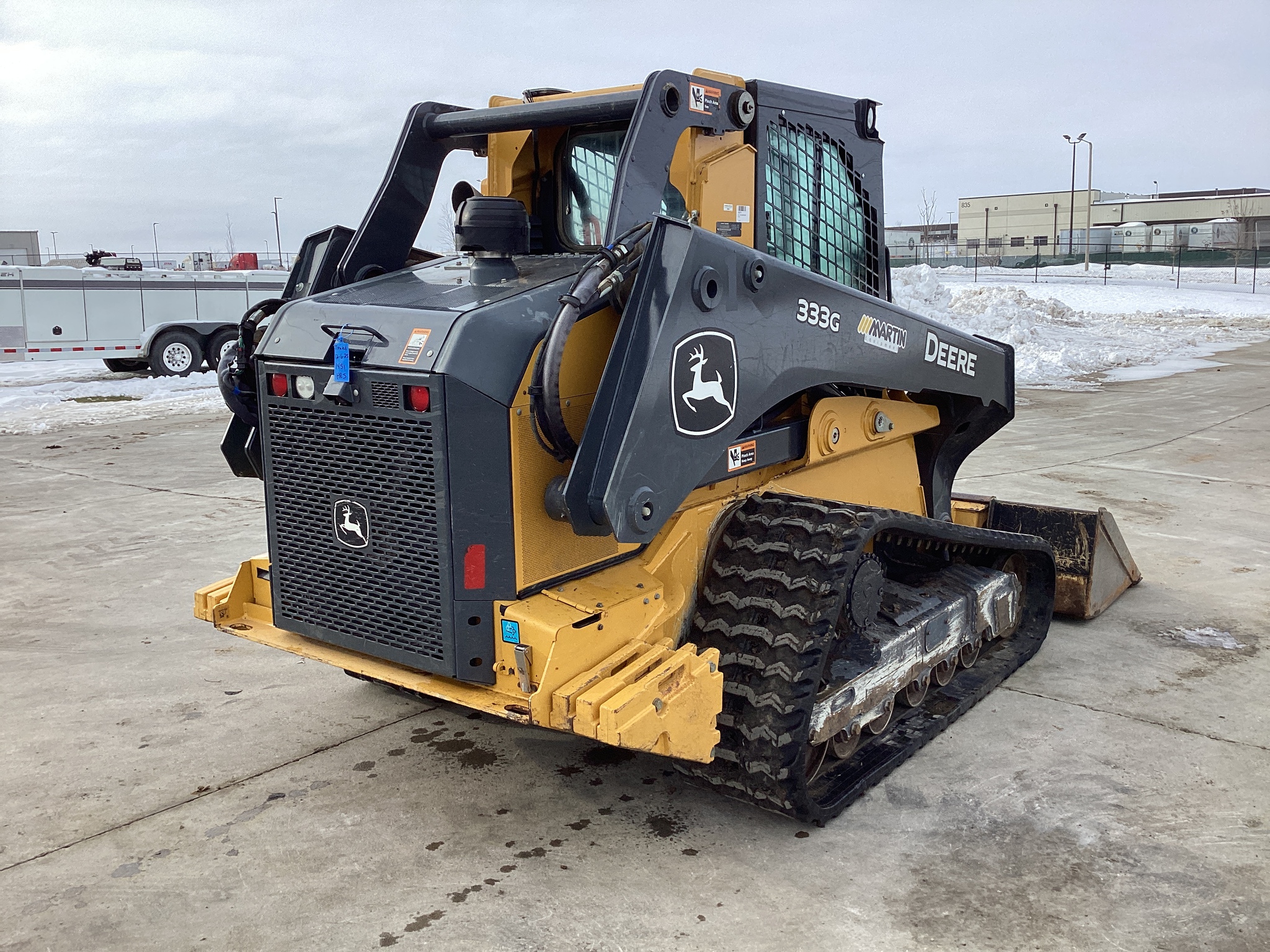 2023 John Deere 333G Image 6