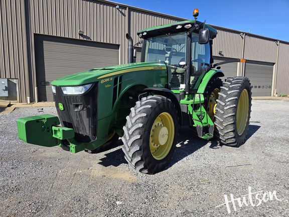 Photo of 2013 John Deere 8285R