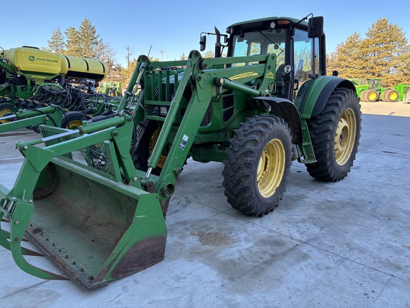 2010 John Deere 7330 (4th thumbnail)